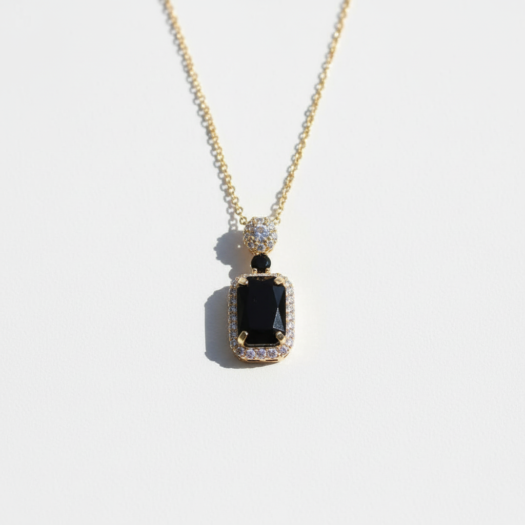 Black onyx pendant - white surface